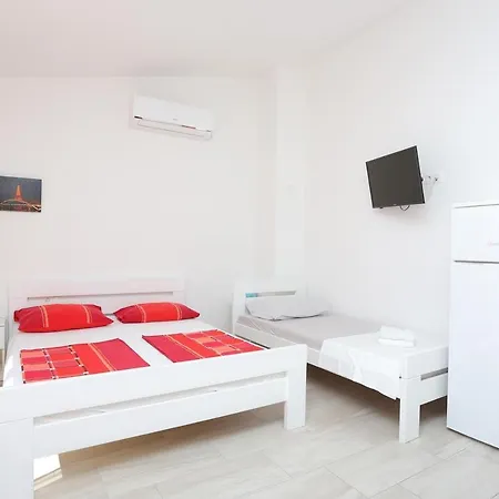 Studio 17894c Apartment *